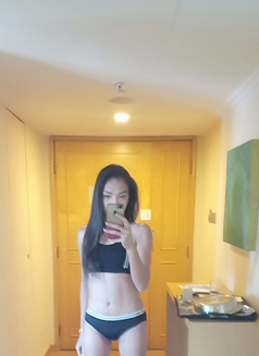 Yanyan(new) - Transsexual escort in Manila Photo 9 of 14