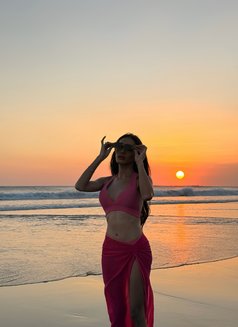 Yanyan(new) - Transsexual escort in Taipei Photo 3 of 22