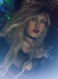 Yara. Beadr - Transsexual escort agency in Beirut Photo 3 of 7