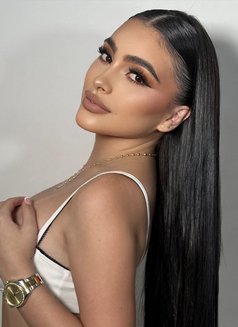 Yara - escort in Dubai Photo 10 of 10