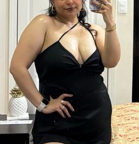 Yara - escort in Cairo