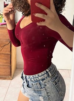 Yara - escort in Cairo Photo 5 of 6