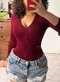 Yara - escort in Cairo Photo 6 of 6