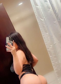 Yara Iranian Big Ass - puta in Muscat Photo 6 of 11