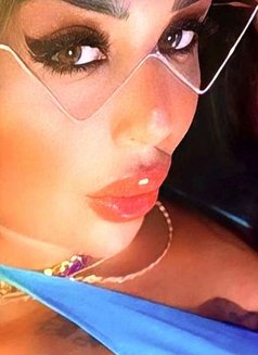 Yara - escort in Beirut Photo 6 of 6