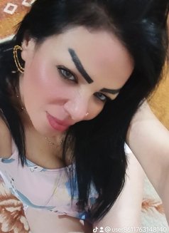 Yara - puta in Beirut Photo 8 of 8