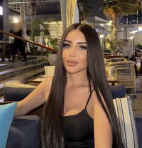 Yara - escort in Dubai Photo 5 of 7