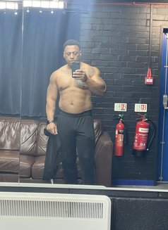 Yardie Tbone - Male escort in Pattaya Photo 2 of 4