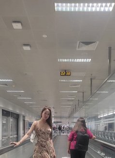 Yari - Transsexual escort in Dubai Photo 18 of 20