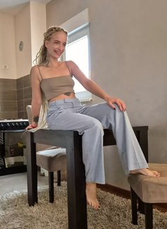 Yaroslava - puta in Dubai Photo 6 of 12