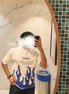 Yash - Male escort in Ajmer Photo 1 of 1