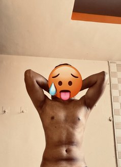 Yash - Male escort in Bangalore Photo 3 of 8