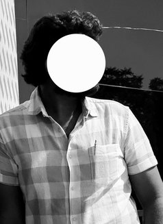 Yash - Male escort in Hyderabad Photo 1 of 2