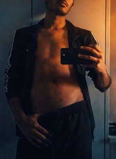 Yash - Male escort in Indore Photo 1 of 1
