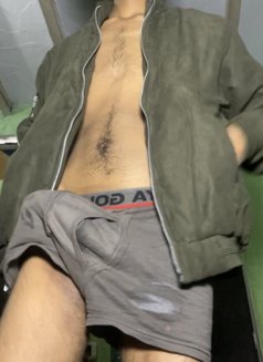 Yash - Male escort in New Delhi Photo 2 of 3