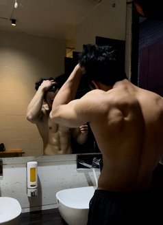 Yash - Male dominatrix in New Delhi Photo 4 of 4