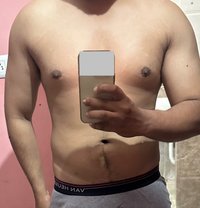 Yash - Male escort in New Delhi