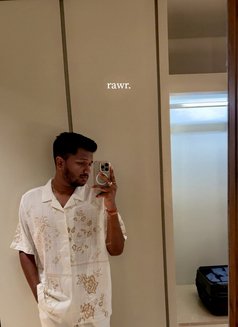 Yash - Male escort in Pune Photo 1 of 1