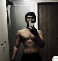 Yash - Acompañantes masculino in Pune