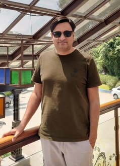 Yash - Male escort in Gurgaon Photo 2 of 2