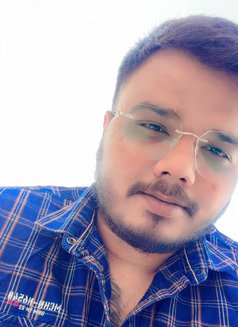 Yash Patel - Male escort in Mumbai Photo 3 of 8