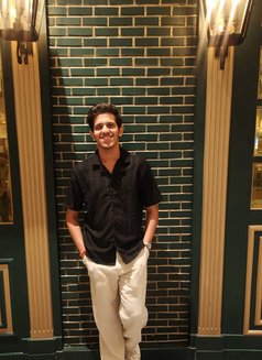 Yash Raj - Male escort in Mumbai Photo 5 of 5