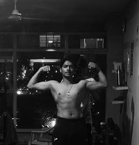 Yash Rohera - Acompañantes masculino in Ahmedabad