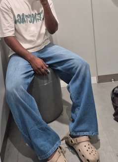 Yash Saha - Male escort in Hyderabad Photo 2 of 4