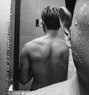 Yash Sharma - Acompañantes masculino in New Delhi Photo 1 of 2
