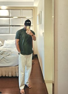 Yash Sherawat - Acompañantes masculino in Gurgaon Photo 1 of 5