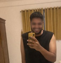 Kevin - Male escort in Colombo