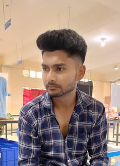 Yash Verma - Male adult performer in Ludhiana Photo 2 of 2