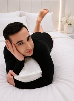 Yashar - Male escort in Tashkent Photo 3 of 3