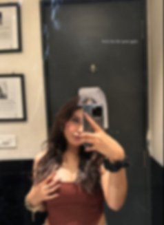 Prachi - escort in Pune Photo 4 of 12