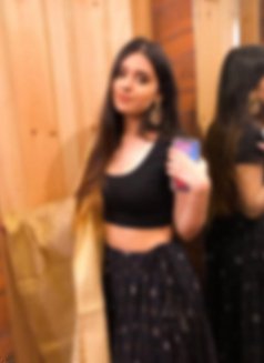 Prachi - escort in Pune Photo 9 of 12
