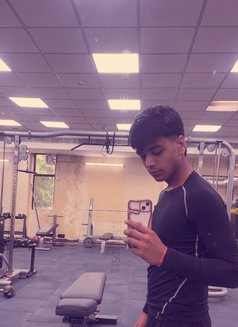 Yashhh - Male escort in New Delhi Photo 5 of 30