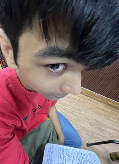 Yashhh - Male escort in New Delhi Photo 8 of 30