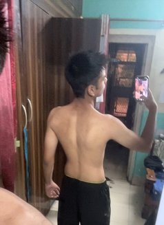 Yashhh - Male escort in New Delhi Photo 10 of 30