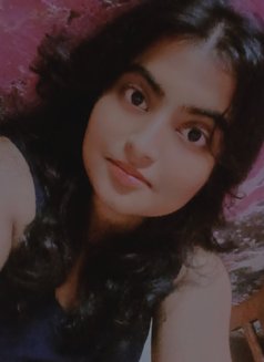 Hot sakshi Real Meet /cam Show - escort in Mumbai Photo 2 of 7