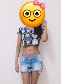 Petite Girl Ruhi - escort in Colombo Photo 4 of 6