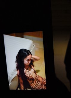 Yashi Vy - escort in Makati City Photo 8 of 8