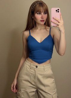 Yashika - escort in Pondicherry Photo 2 of 4