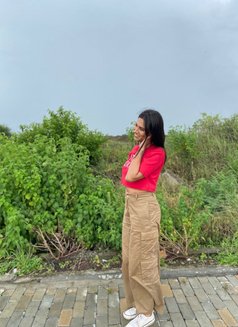Yashika - Transsexual escort in Ahmedabad Photo 18 of 19
