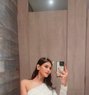 Yashika - Transsexual escort in Ahmedabad Photo 16 of 17