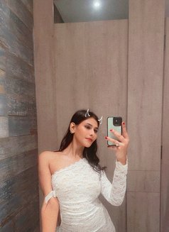 Yashika - Transsexual escort in Ahmedabad Photo 16 of 17