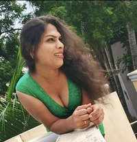 Yashika - Acompañantes transexual in Chennai