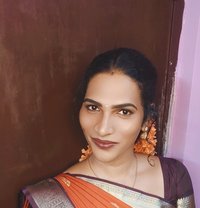 Yashika - Transsexual escort in Chennai