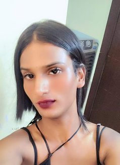 Yashika - Acompañantes transexual in New Delhi Photo 3 of 6