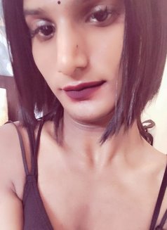 Yashika - Acompañantes transexual in New Delhi Photo 4 of 6