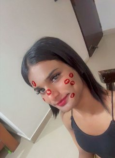 Yashika - Acompañantes transexual in New Delhi Photo 4 of 12